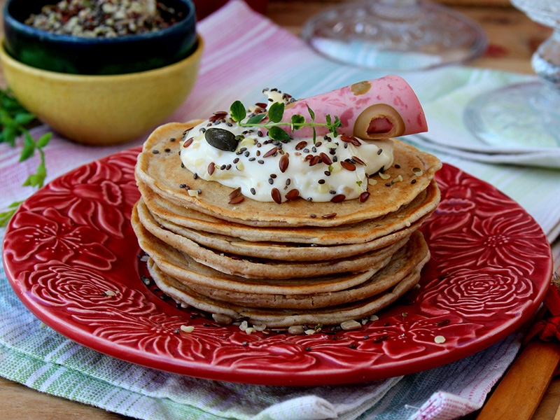 Receita de blinis com ovo inteiro dovo